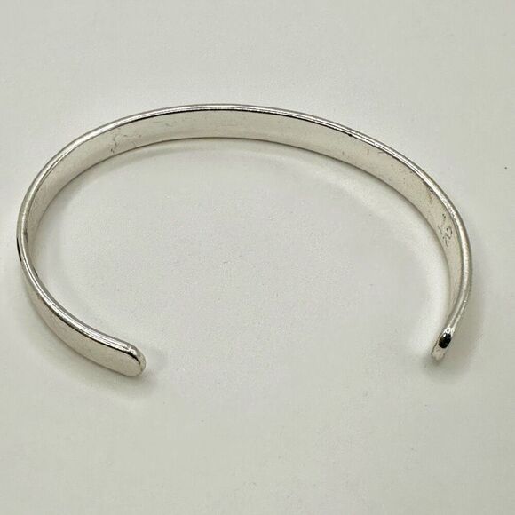 12 dream believe achieve silver tone cuff bracelet - Picture 4 of 7